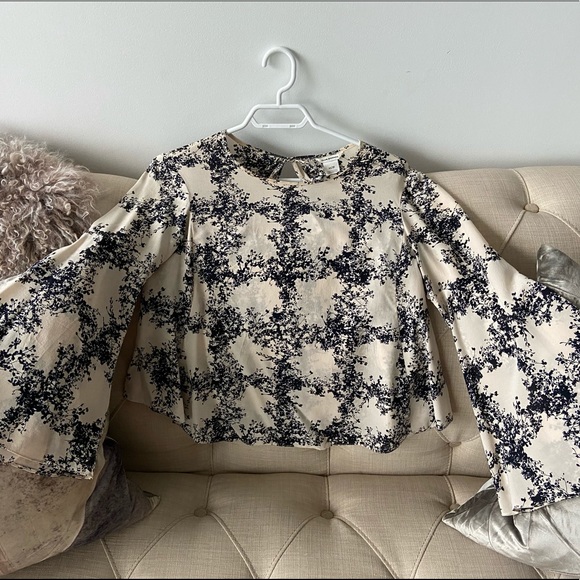 Club Monaco Silk Print Blouse (XS) - Picture 3 of 4